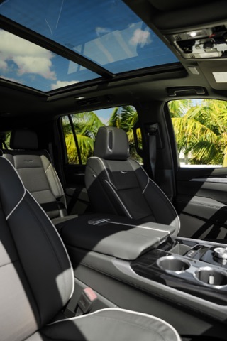 Cadillac Escalade photo 5