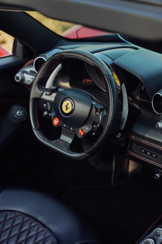 Ferrari F8 Tributo, foto 4