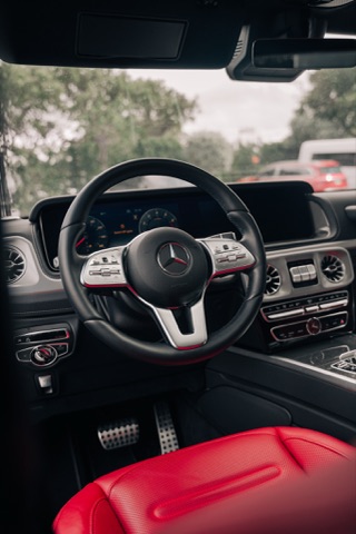 Brabus 700 photo 5