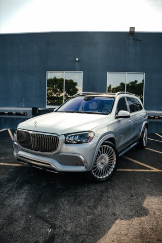 Mercedes-Maybach GLS 600, foto 4