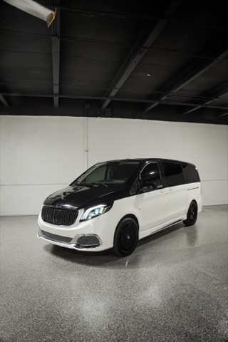 Mercedes-Maybach V-Class photo 1