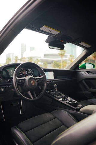 Porsche 911 GT3 photo 1