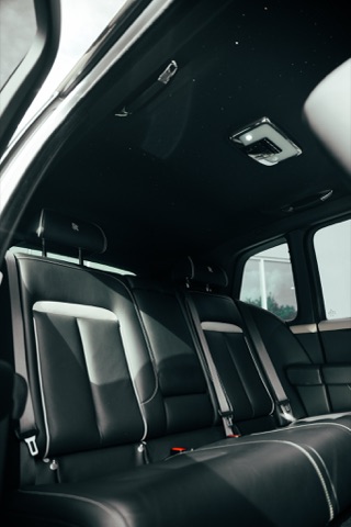Rolls-Royce Cullinan photo 3